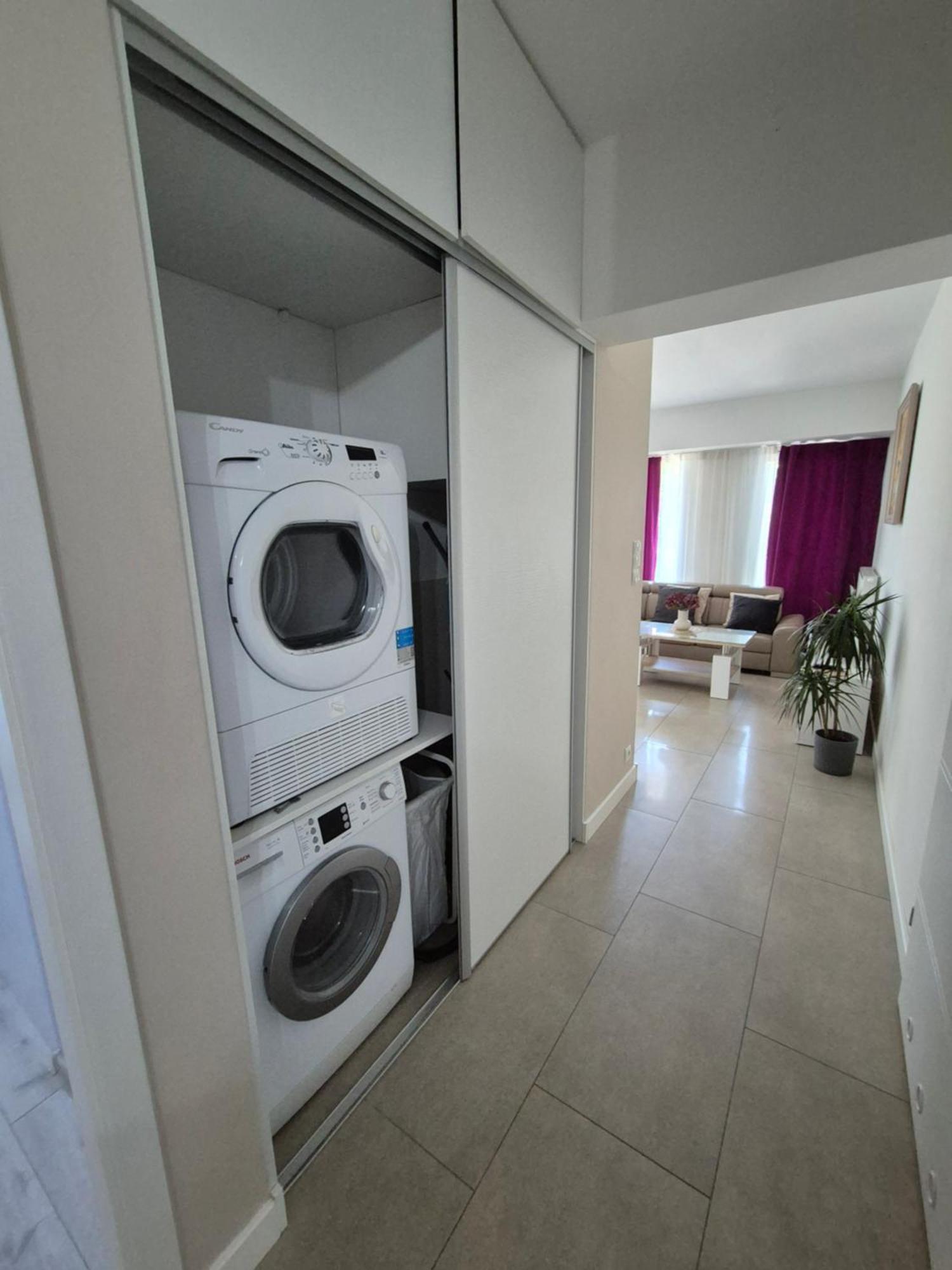 Big 21 Old Town Lux Apartment, Self Check-In 24H, Free Parking พอซนาน ภายนอก รูปภาพ