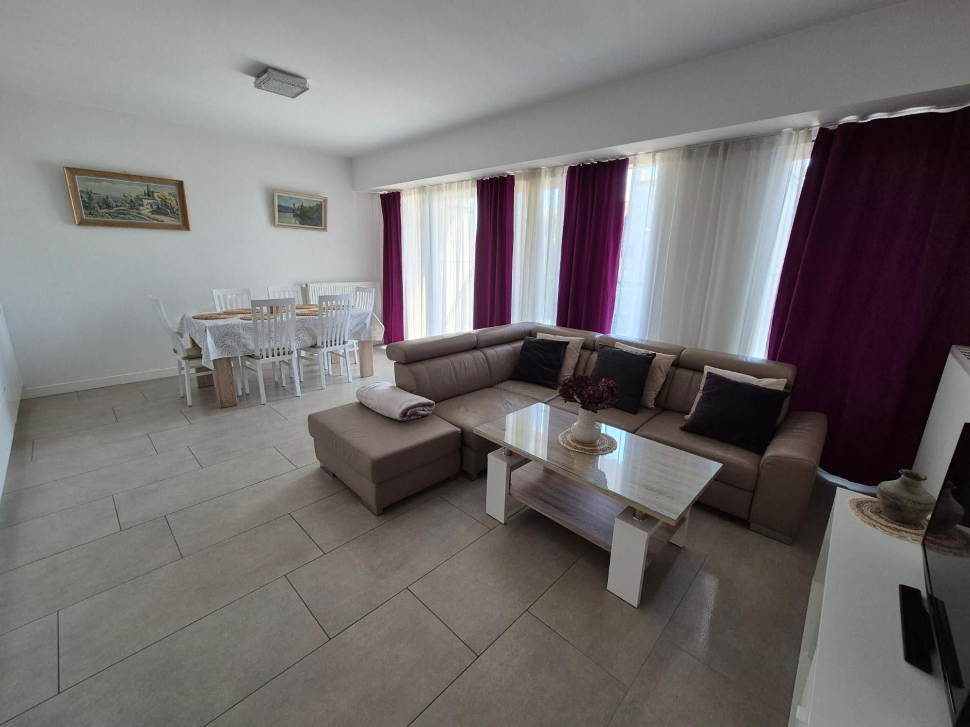 Big 21 Old Town Lux Apartment, Self Check-In 24H, Free Parking พอซนาน ภายนอก รูปภาพ
